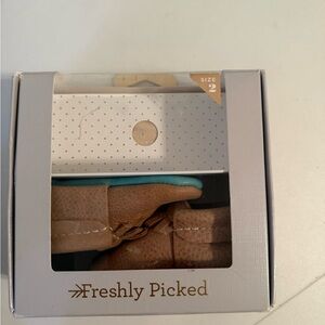 Freshly Picked City Mocc in Leathered Brown